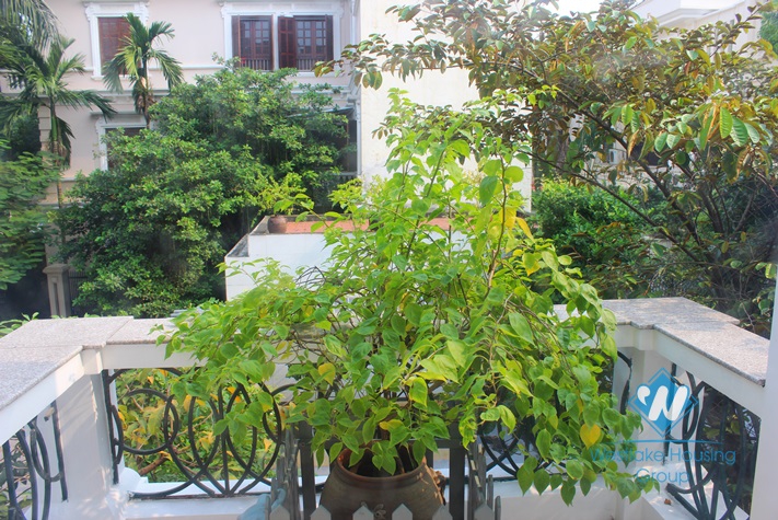 High quality villa for rent in Ciputra, Tay Ho, Hanoi. The land area is 320 sqm, three floors. Price for rent 3700 USD/month